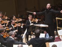 O Kirill Petrenko διευθύνει την Bayerisches Staatsorchester  στο Carnegie Hall, 3/28/18. (Φωτο: Chris Lee)