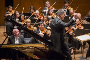 Alan Gilbert , New York Philharmonic και Maurizio Pollini, στο David Geffen Hall, 10/16/15. Φωτο: Chris Lee.