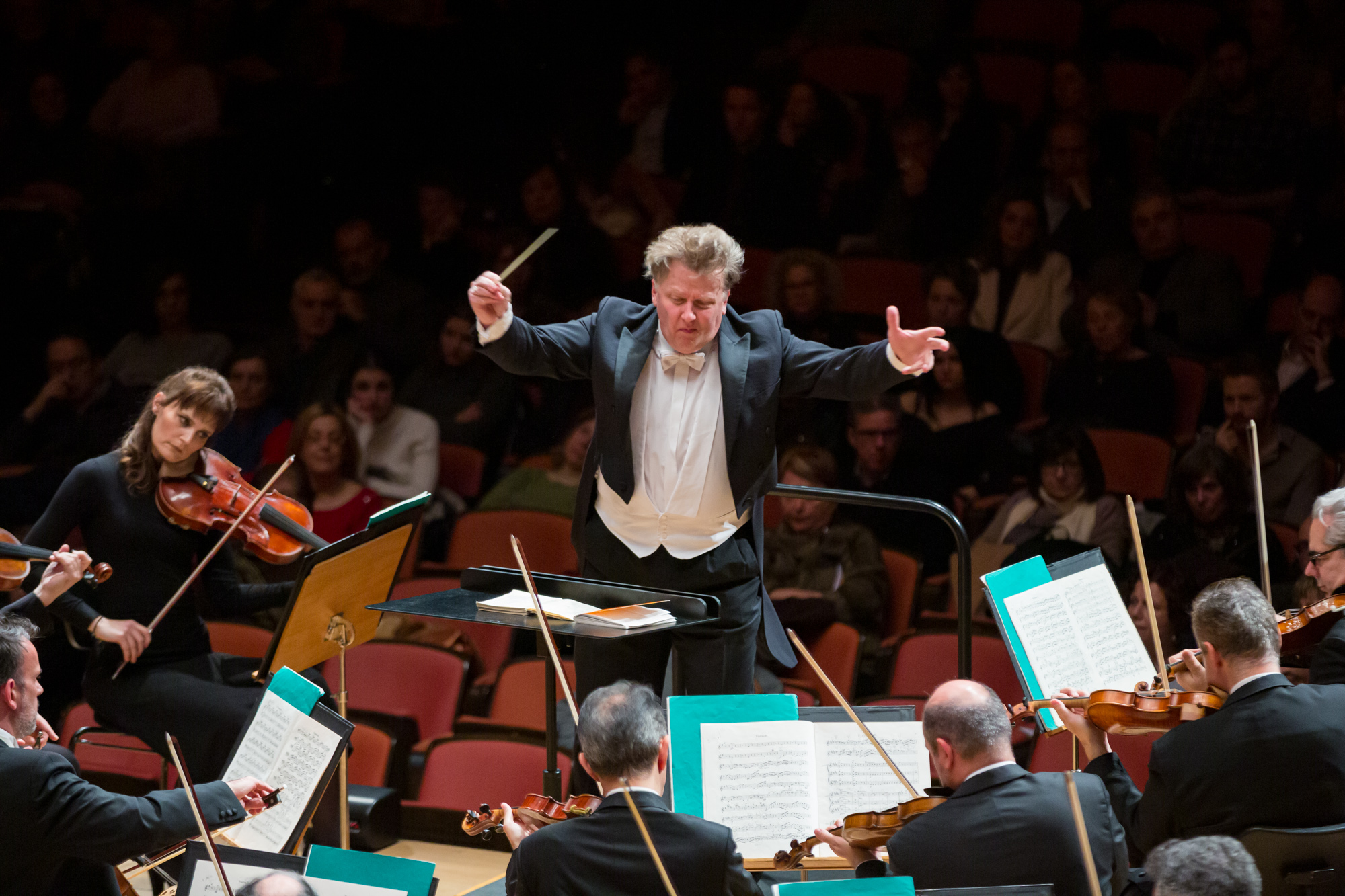 Athens State Orchestra with Matthias Foremny and Stathis Karapanos, 7 February 2020