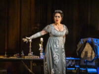 Η Elena Stikhina ως Floria Tosca (φωτογραφία: The Royal Opera House/ Tristram Kenton)